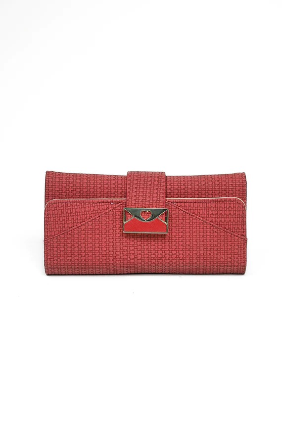 Red Wallet-429642101-W22